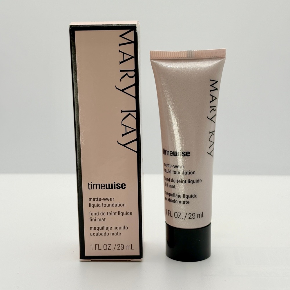 Mary Kay TimeWise Matte-Wear Liquid Foundation Beige 8 Combination Oily Skin 1oz